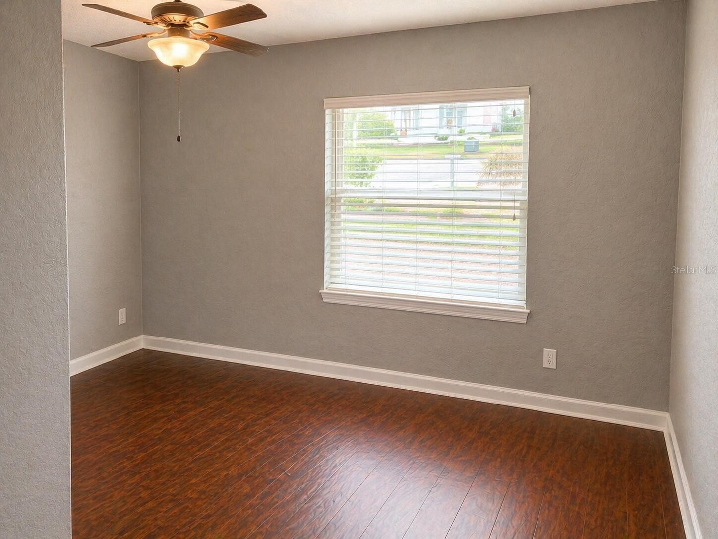 8618 Grandview Drive Tampa FL 33617 O6407119 image21