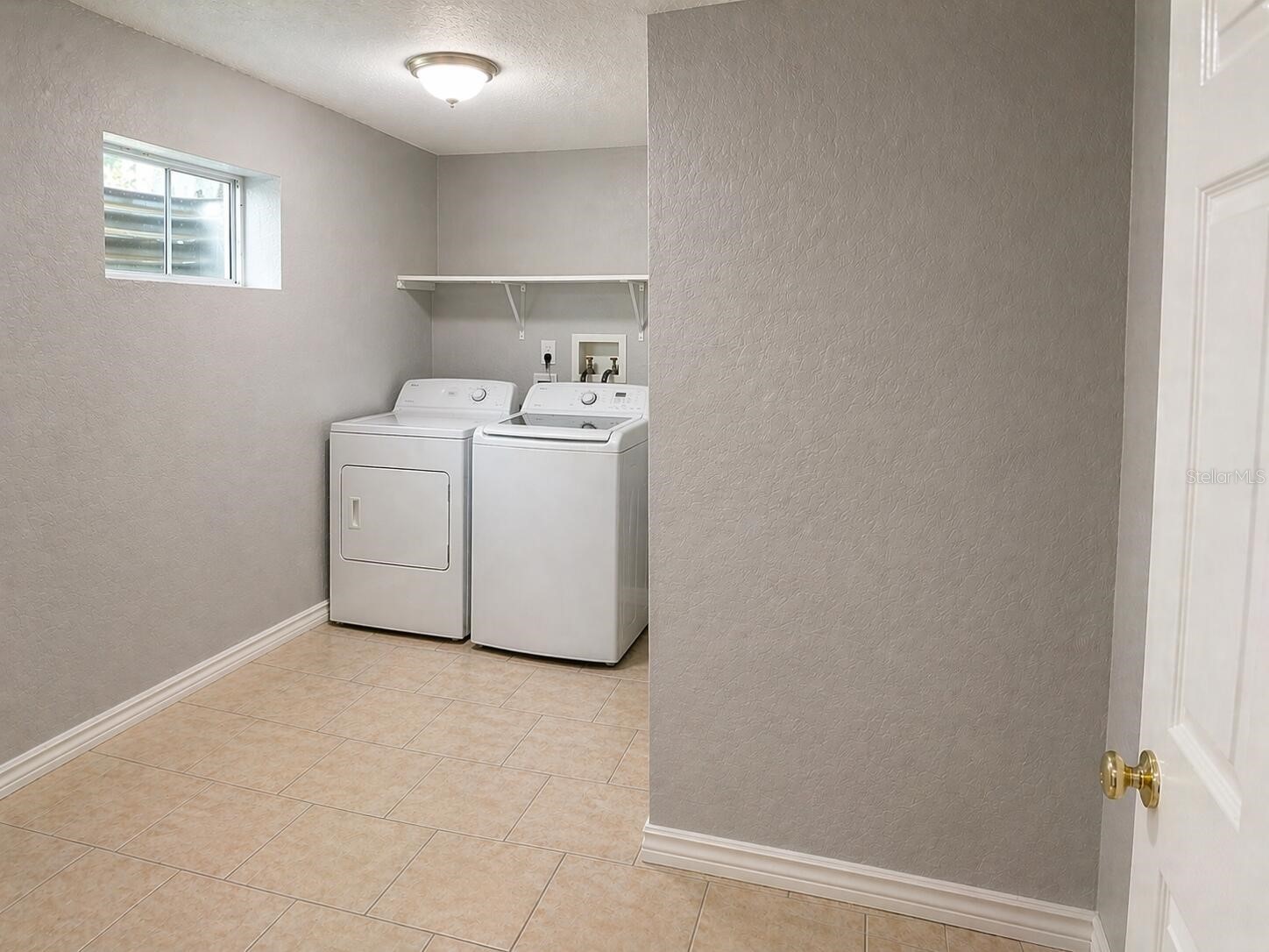 8618 Grandview Drive Tampa FL 33617 O6407119 image24