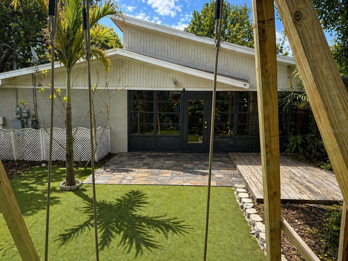 8618 Grandview Drive Tampa FL 33617 O6407119 image29