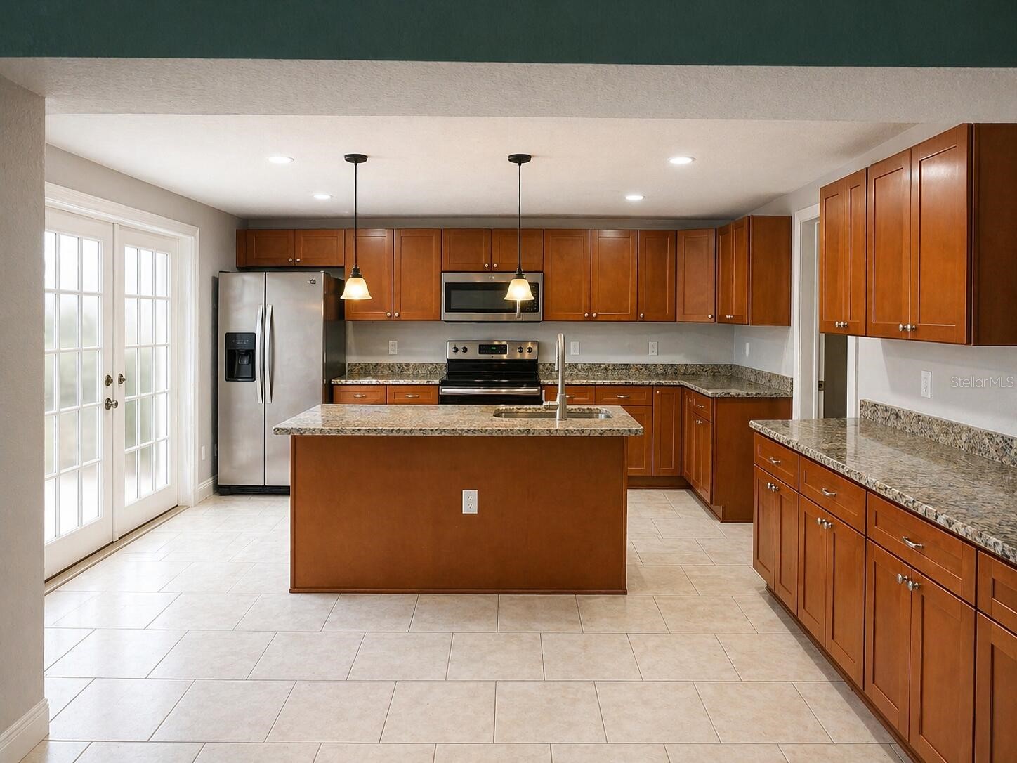8618 Grandview Drive Tampa FL 33617 O6407119 image7