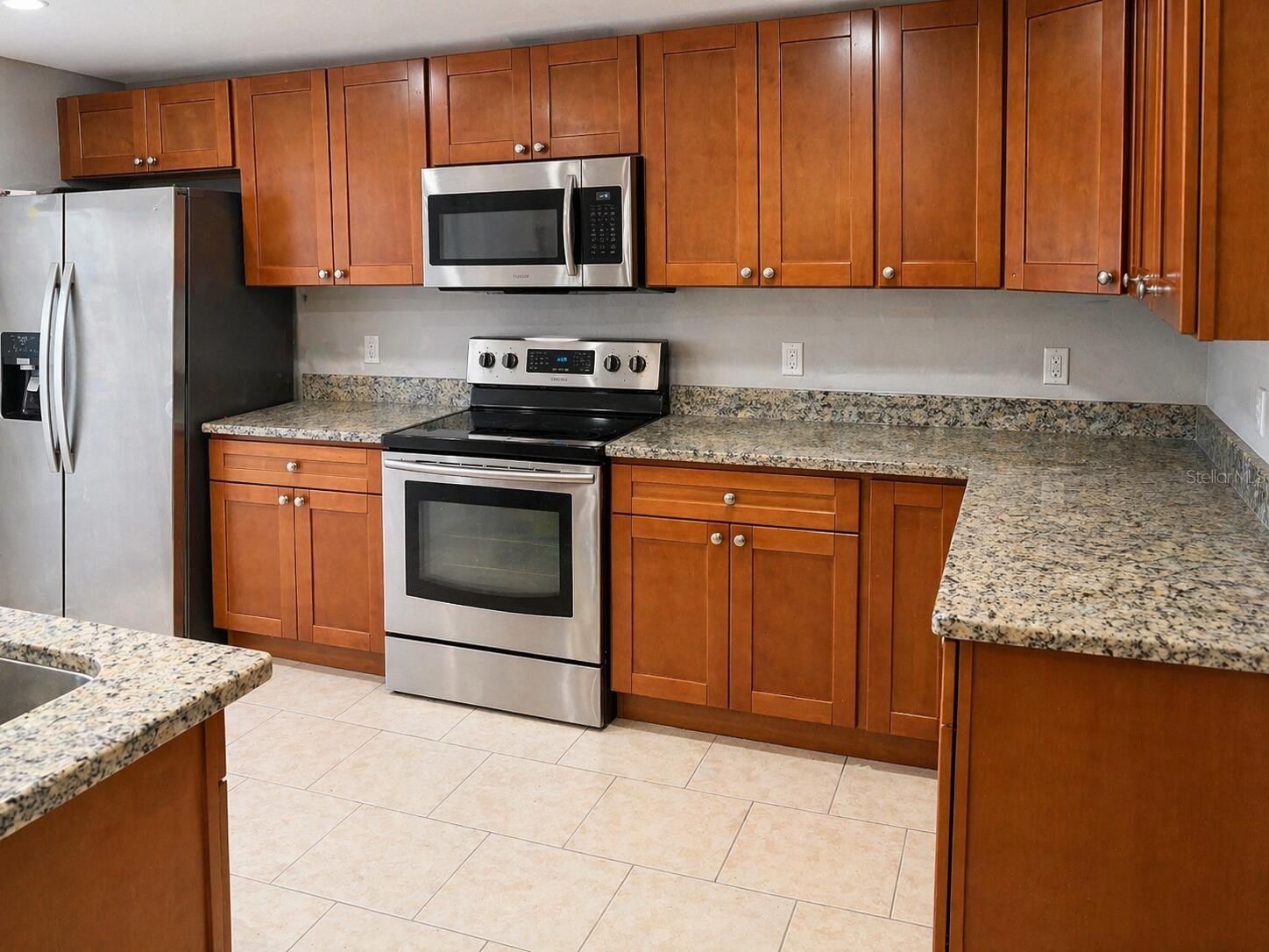 8618 Grandview Drive Tampa FL 33617 O6407119 image8
