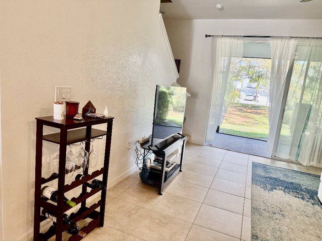 8618 Palmer Park Circle Sarasota FL 34238 TB8488434 image6