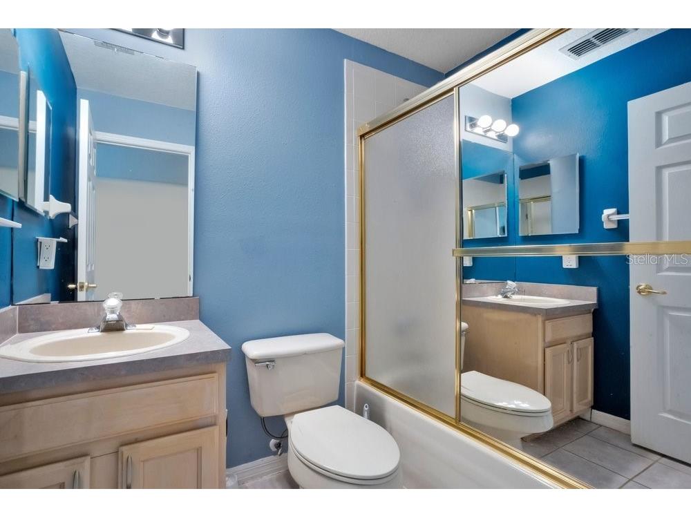 8618 Terrace Pines Court Orlando FL 32836 O6405423 image28