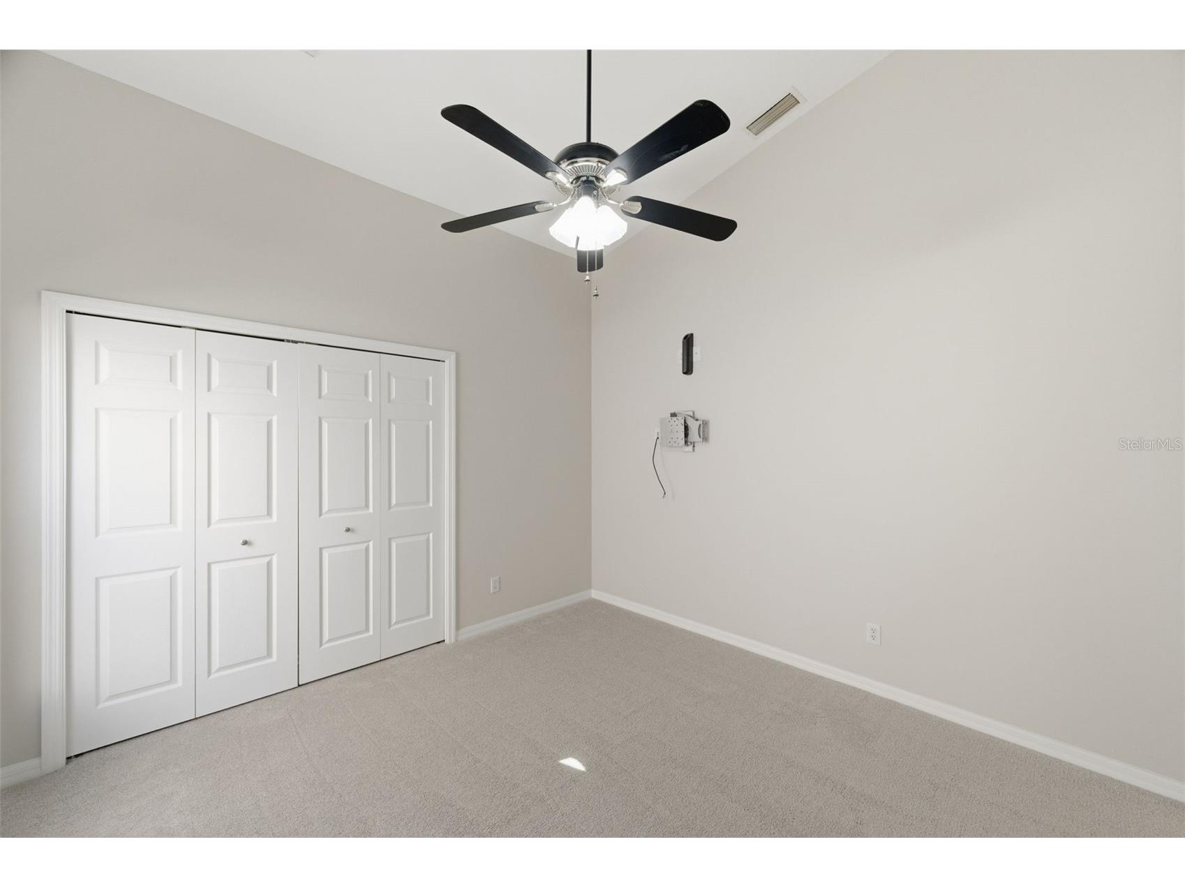 8618 Villa Largo Drive Tampa FL 33614 TB8473269 image14