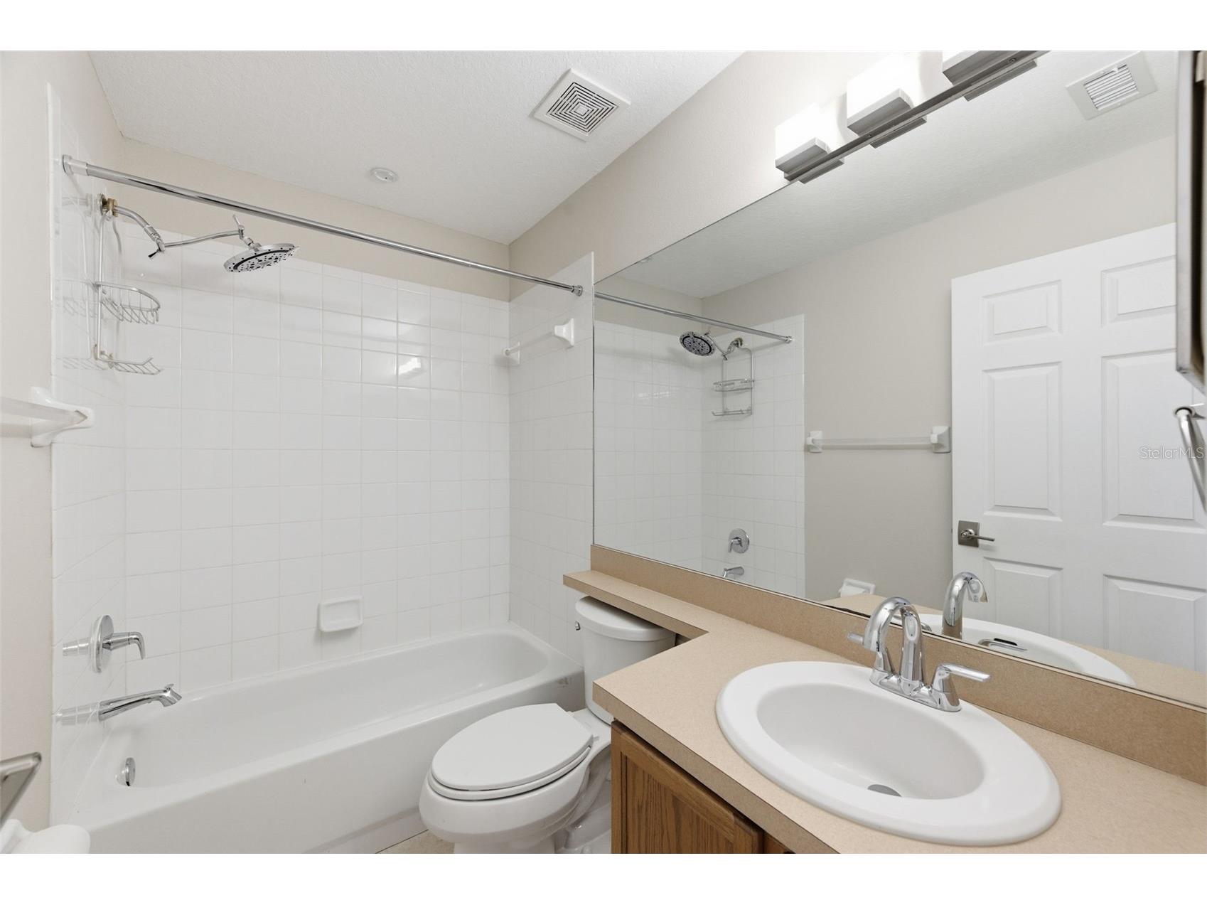 8618 Villa Largo Drive Tampa FL 33614 TB8473269 image21