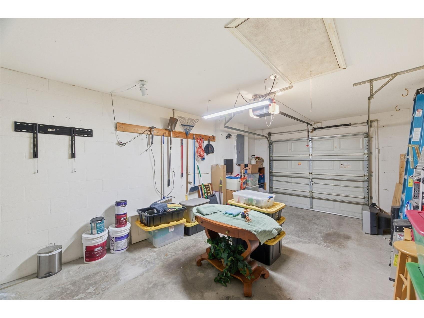 8618 Villa Largo Drive Tampa FL 33614 TB8473269 image24