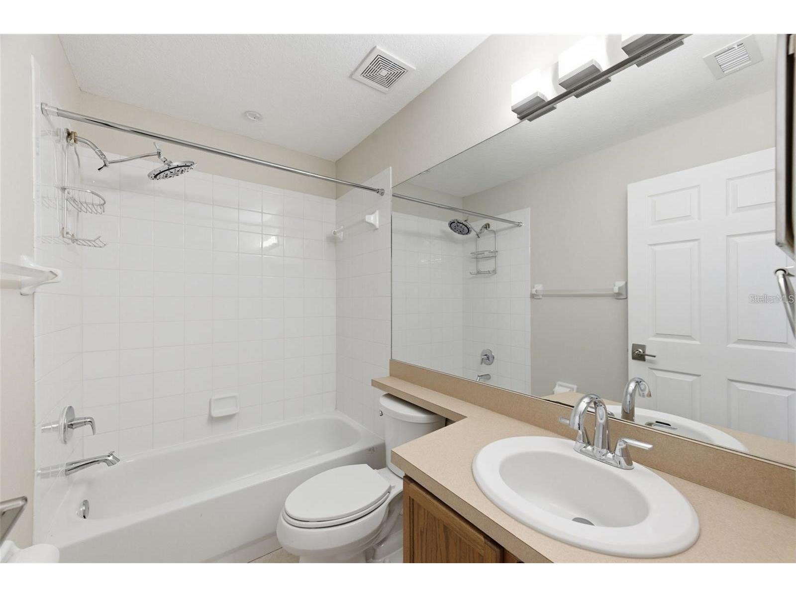 8618 Villa Largo Drive Tampa FL 33614 TB8515322 image13