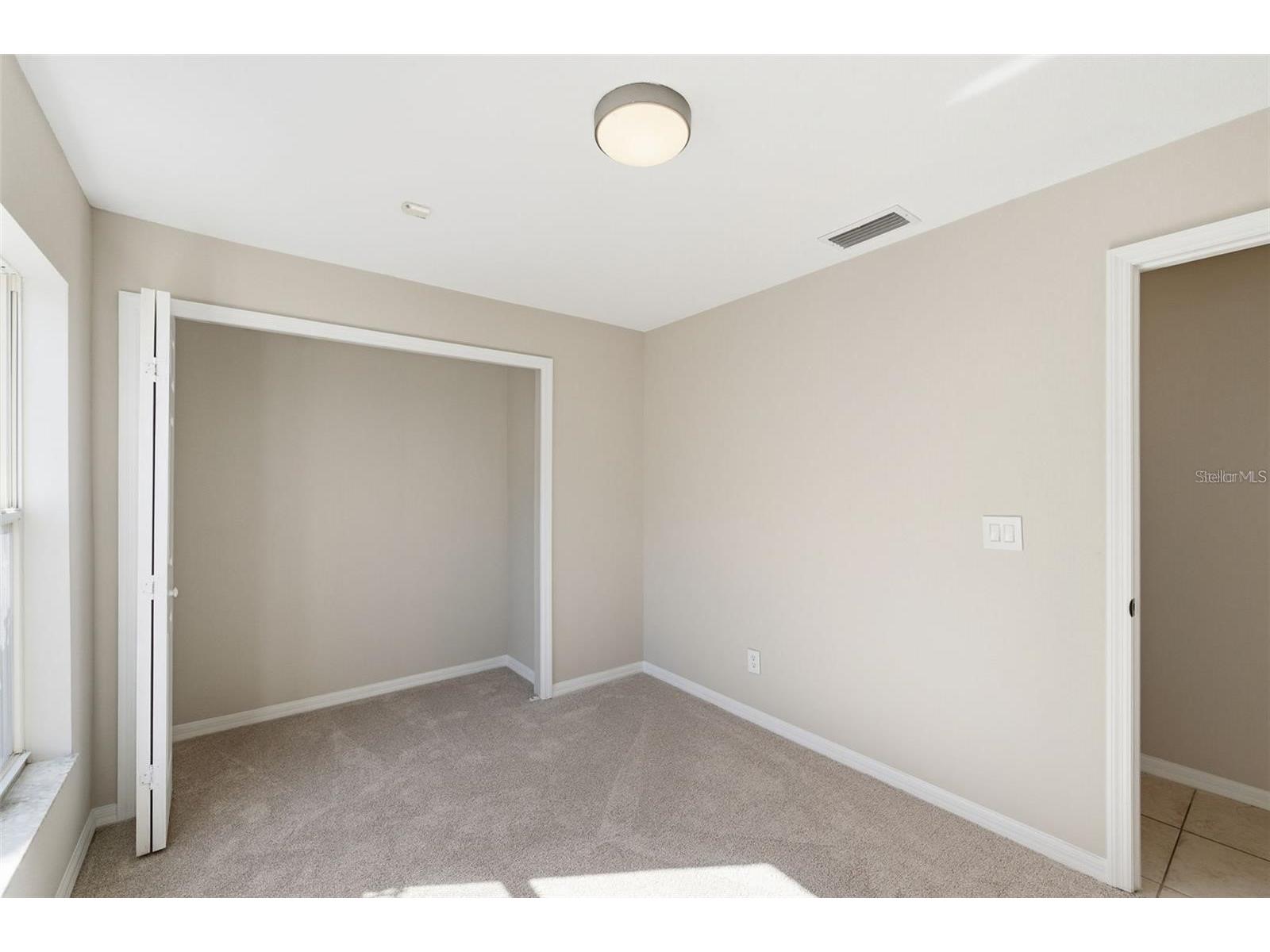 8618 Villa Largo Drive Tampa FL 33614 TB8515322 image14