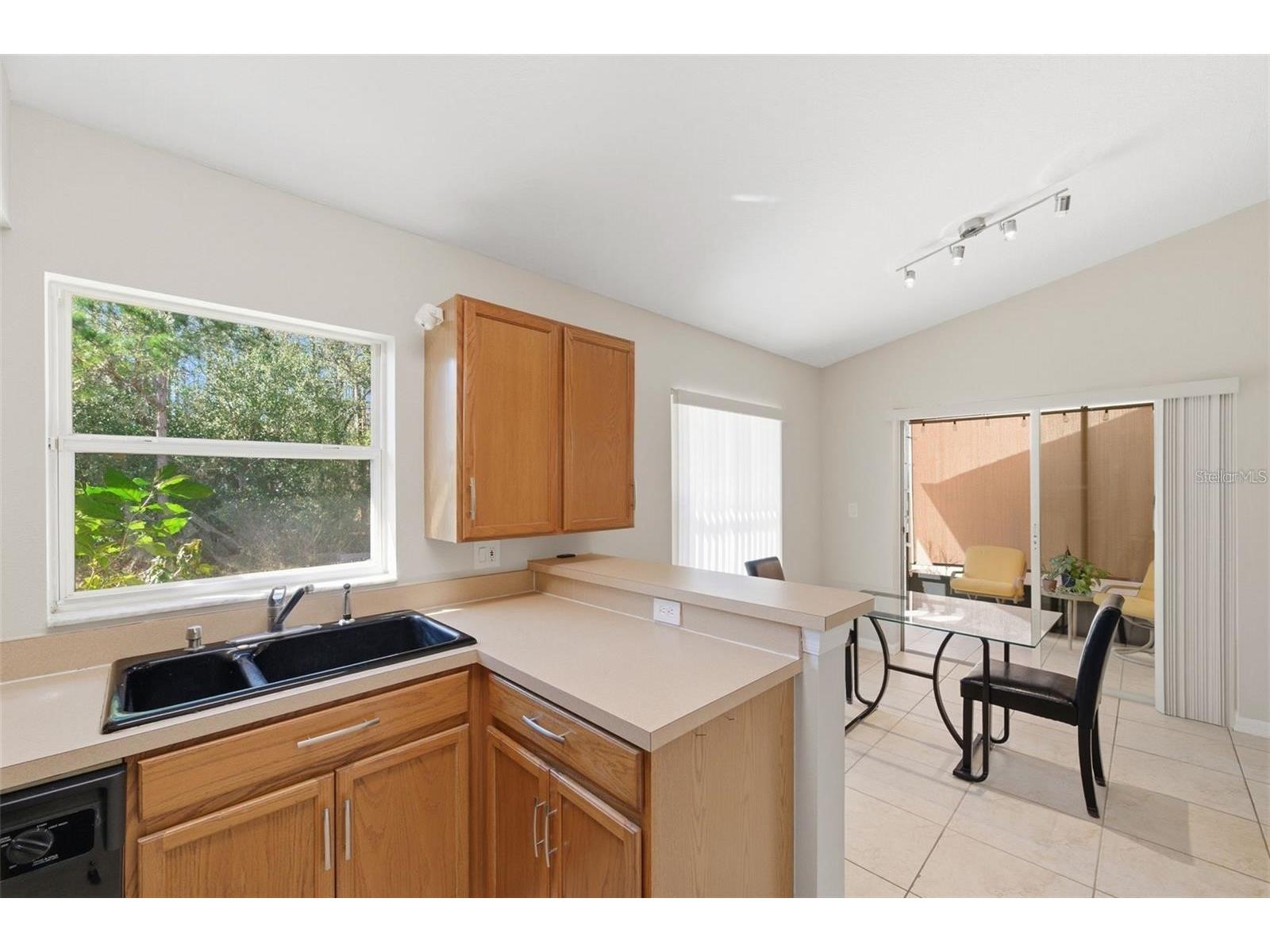 8618 Villa Largo Drive Tampa FL 33614 TB8515322 image7