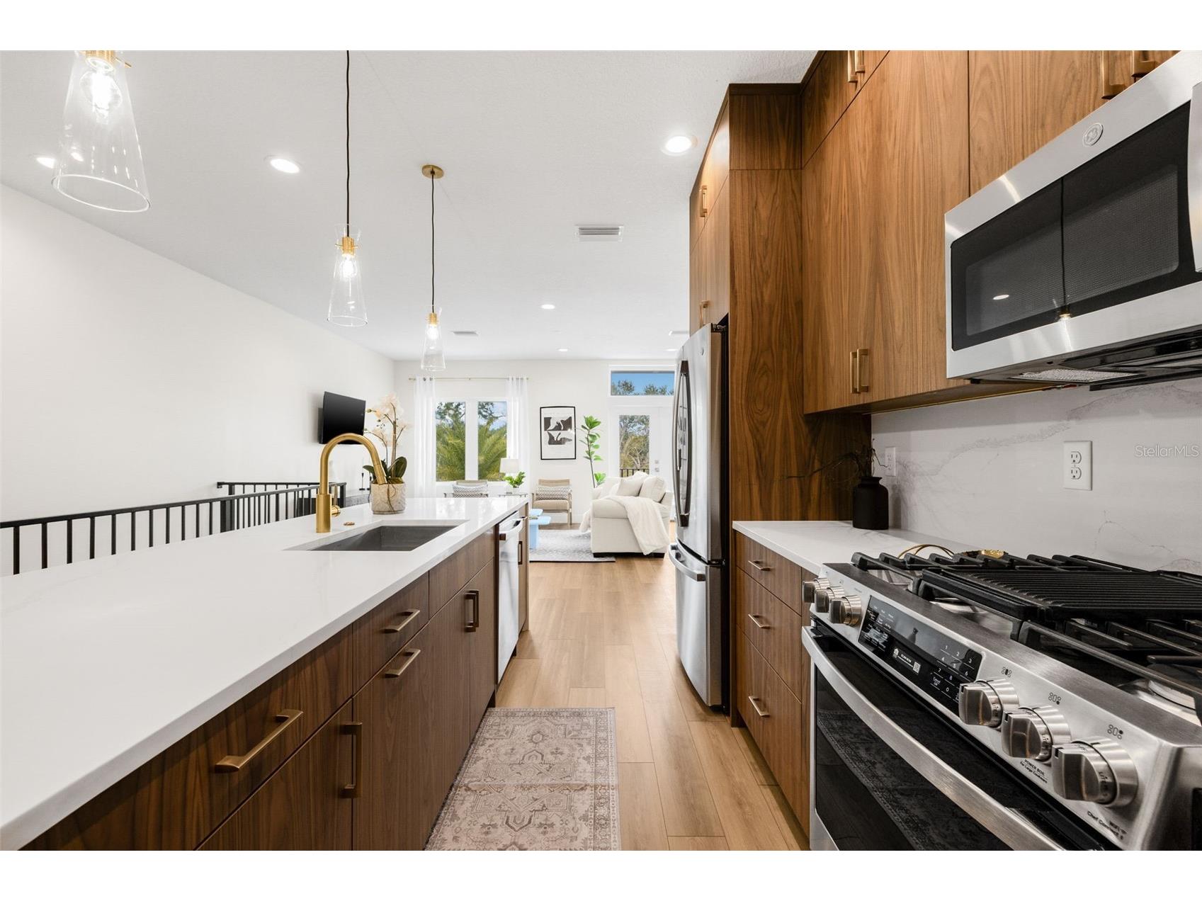 8619 5th Street N Saint Petersburg FL 33702 TB8505424 image5