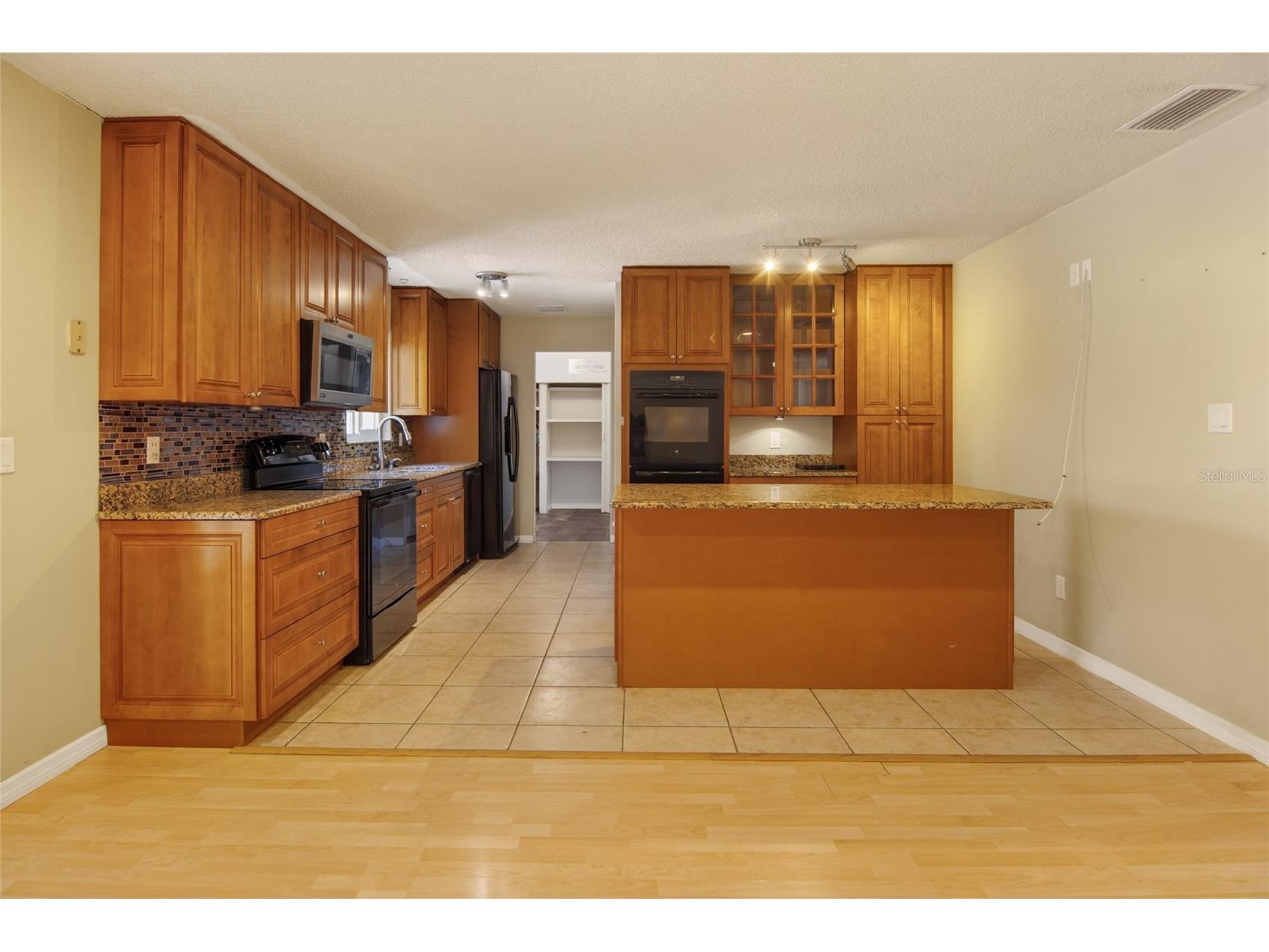 8619 Catbriar Lane Orlando FL 32829 O6383860 image5