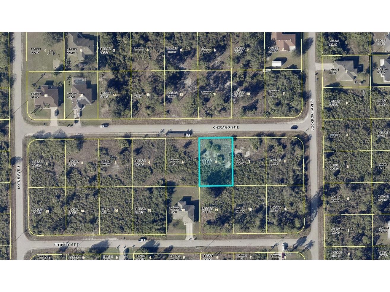 862 Chicago Street E Lehigh Acres FL 33974 C7476304 image1