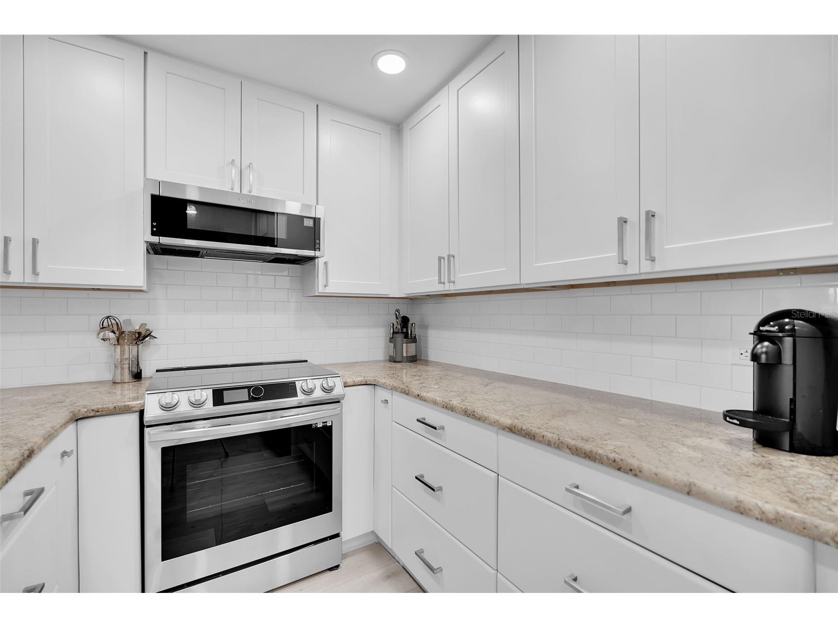 862 Hudson Avenue #862 Sarasota FL 34236 - HUDSON BAYOU A4695298 image17