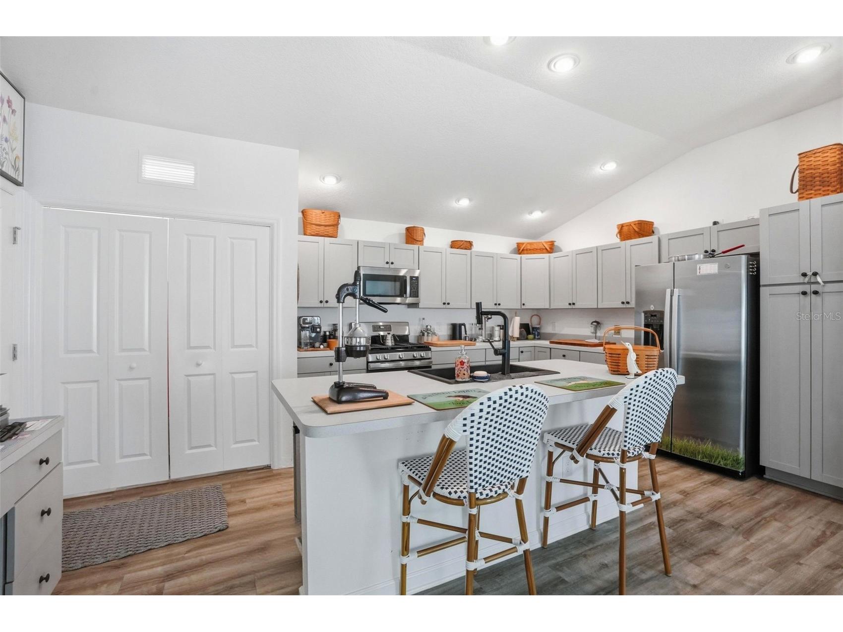 862 Spring Avenue The Villages FL 34762 W7885821 image15