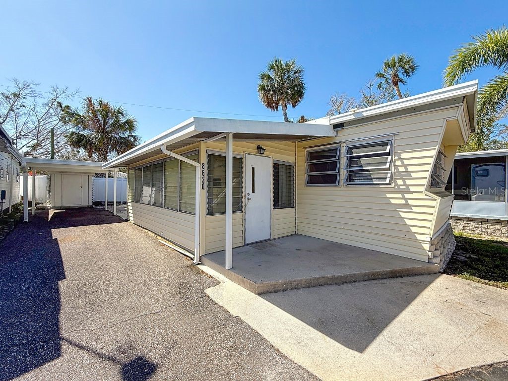 8620 42nd Place #13 Saint Petersburg FL 33709 S5123479 image1