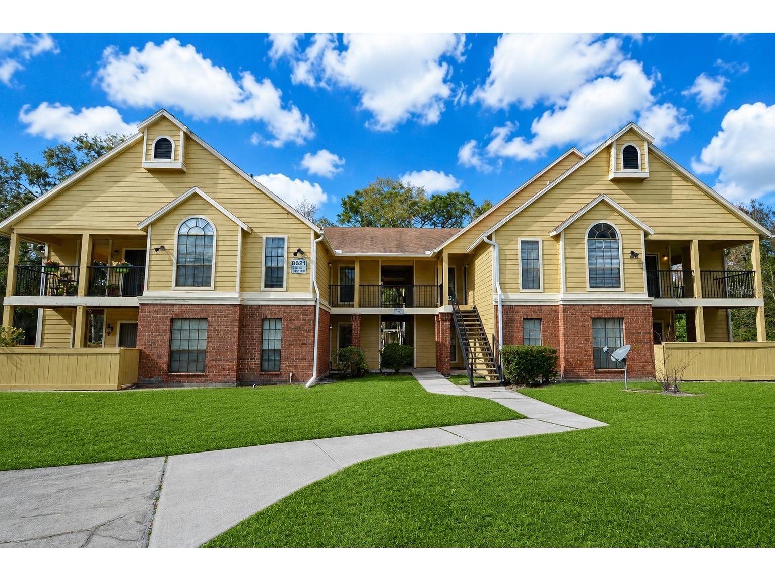 8621 Fancy Finch Drive #201 Tampa FL 33614 TB8518207 image1