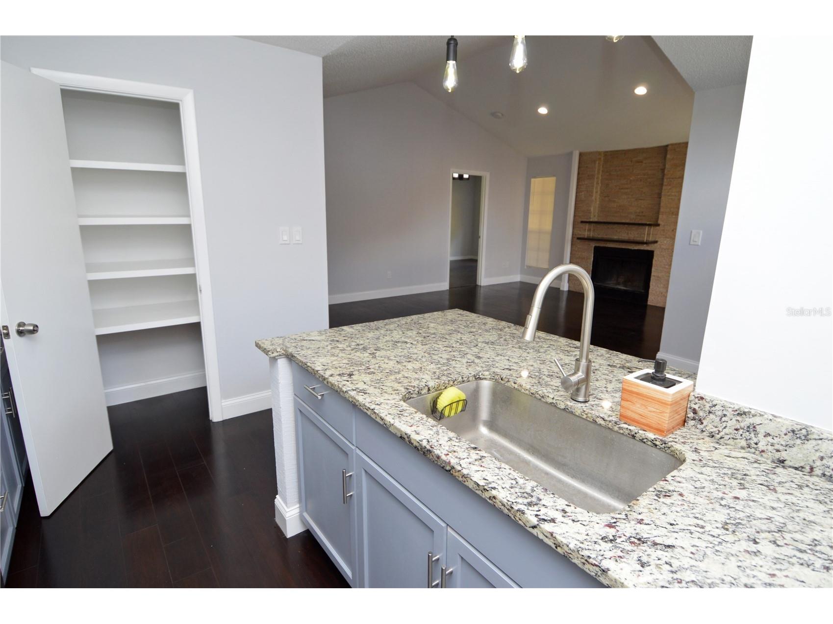 8621 Fancy Finch Drive #201 Tampa FL 33614 TB8518207 image14