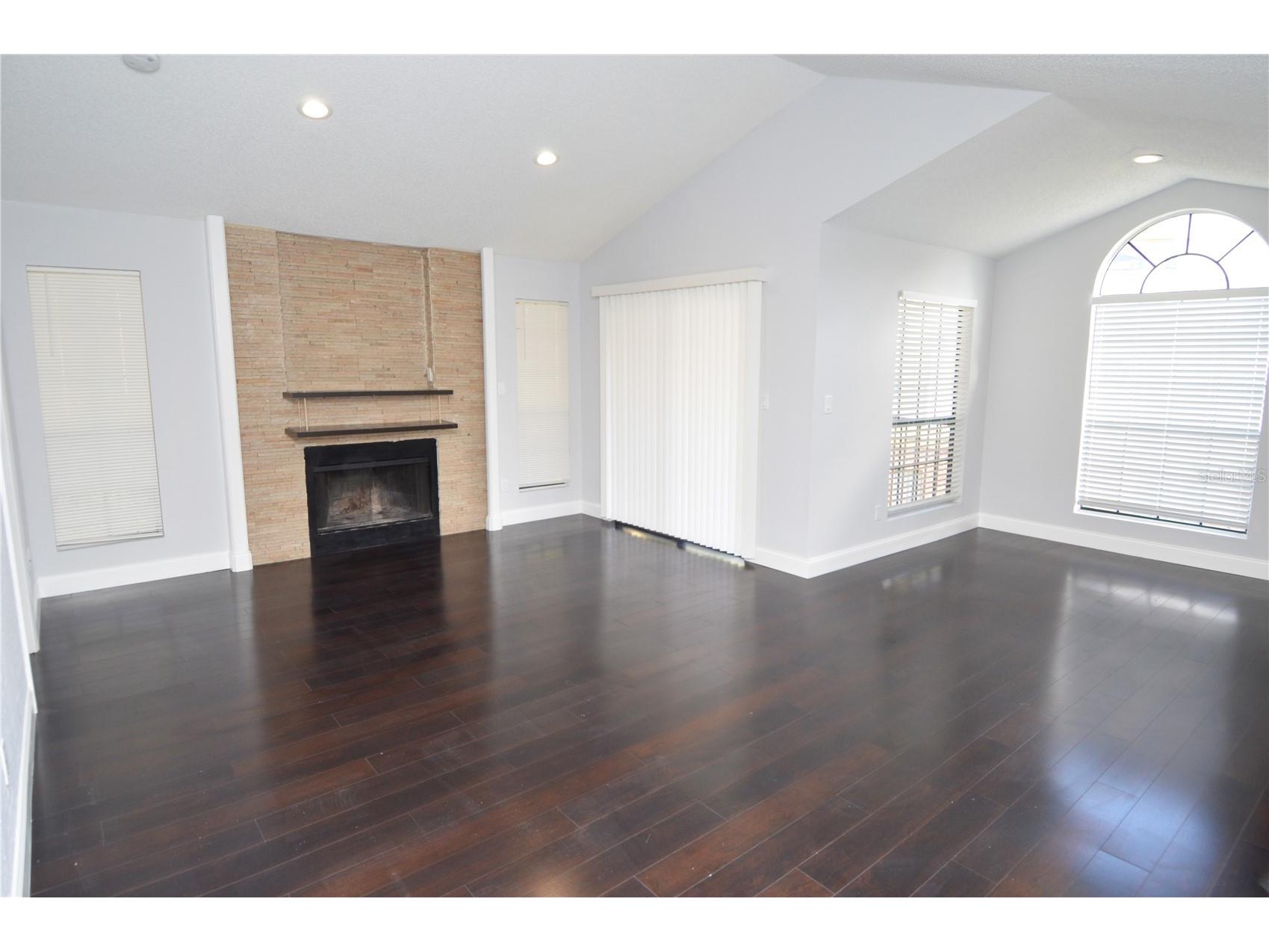 8621 Fancy Finch Drive #201 Tampa FL 33614 TB8518207 image18