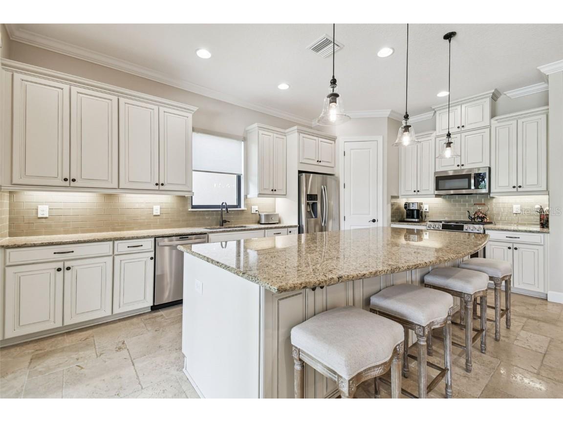 8621 Grand Alberato Road Tampa FL 33647 TB8429704 image37