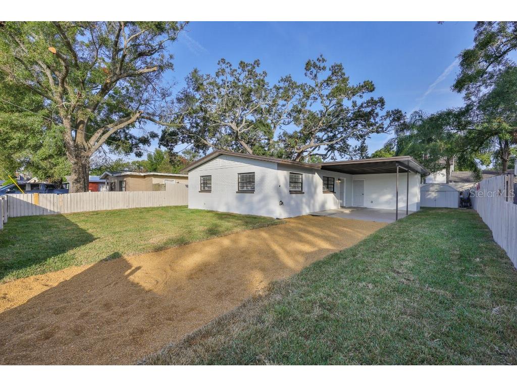 8621 May Circle Tampa FL 33614 TB8454586 image1