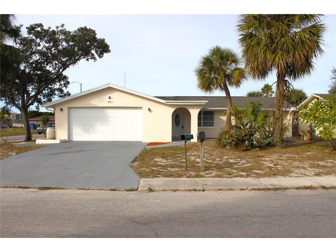 8621 Robilina Road Port Richey FL 34668 W7881400 image1