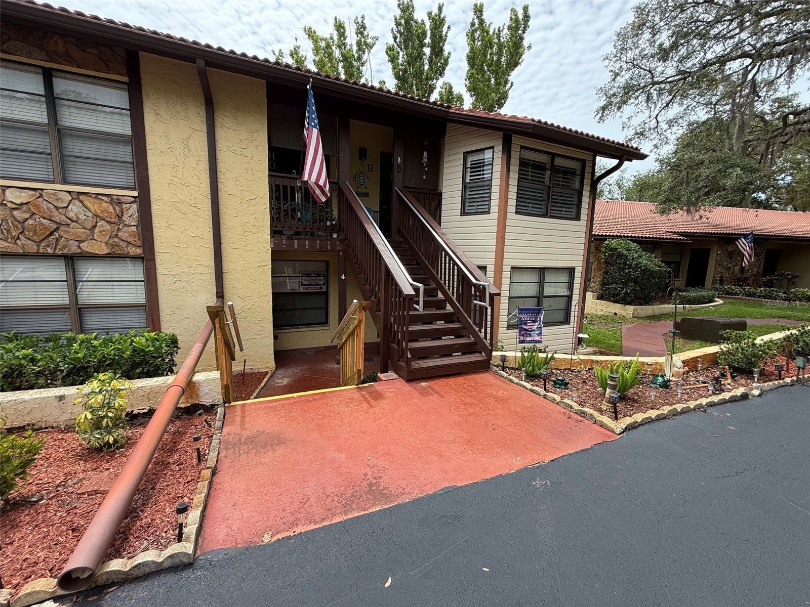 8621 Shadblow Court #4 Port Richey FL 34668 W7886285 image1