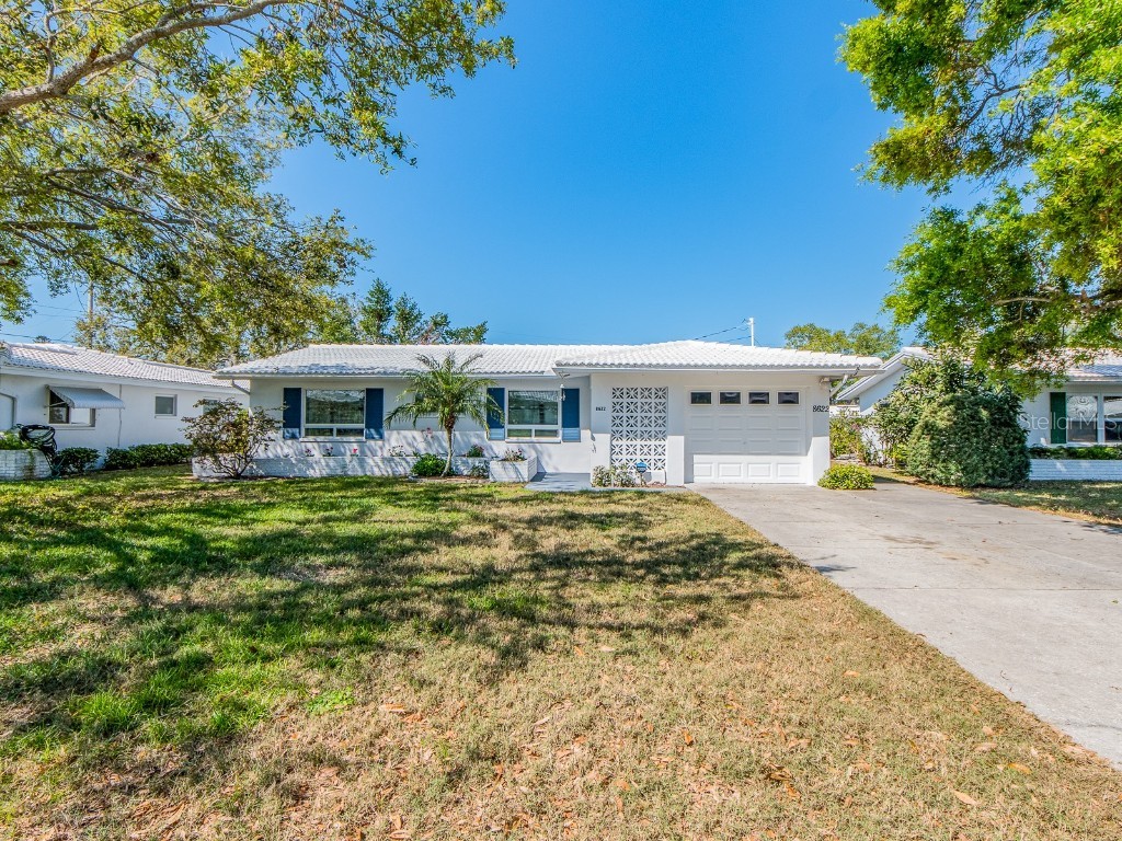 8622 140th Way Seminole FL 33776 TB8358046 image1