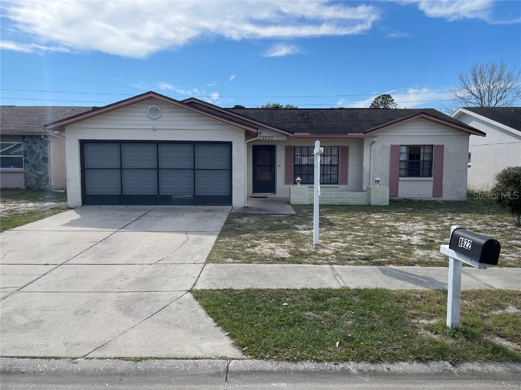 8622 Huntsman Lane Port Richey FL 34668 W7860868 image1