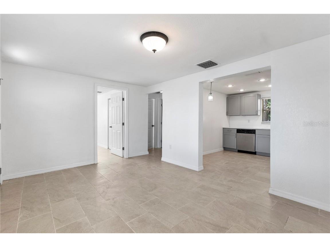 8623 Parkway Circle Riverview FL 33569 TB8451863 image13