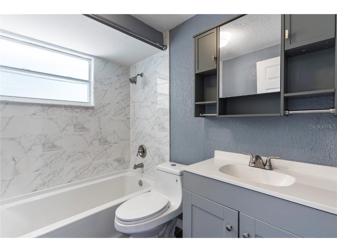 8623 Parkway Circle Riverview FL 33569 TB8451863 image17