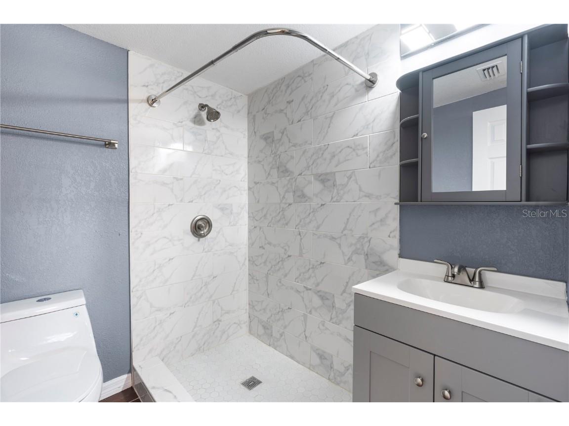 8623 Parkway Circle Riverview FL 33569 TB8451863 image23