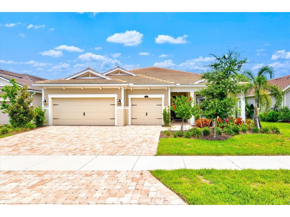 8624 Sundance Loop Sarasota FL 34238 A4573235 image1