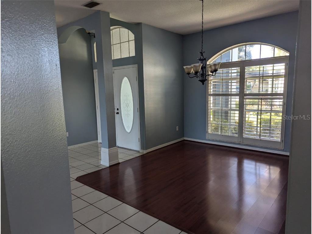 8625 Centre Court Seminole FL 33777 TB8434991 image3