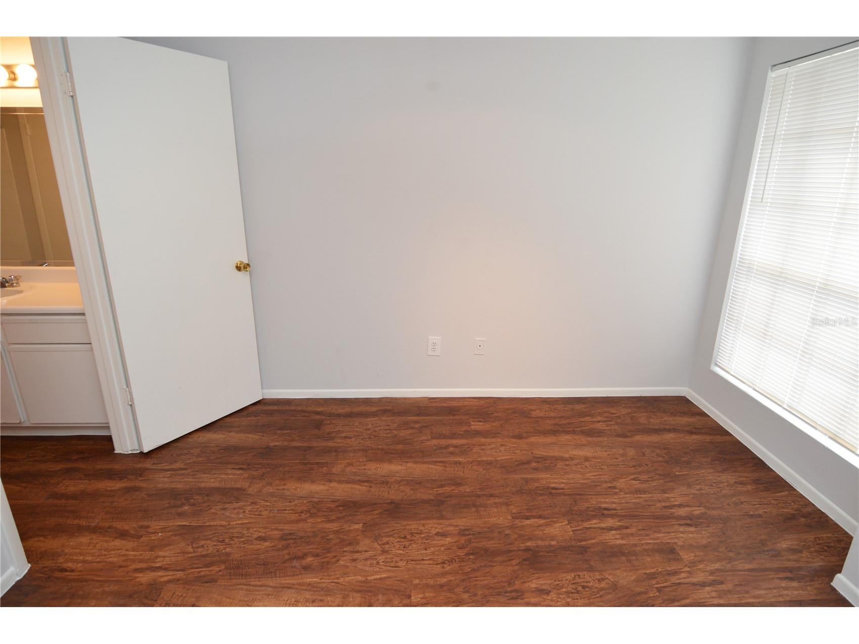 8625 Mallard Reserve Drive #201 Tampa FL 33614 TB8527502 image29