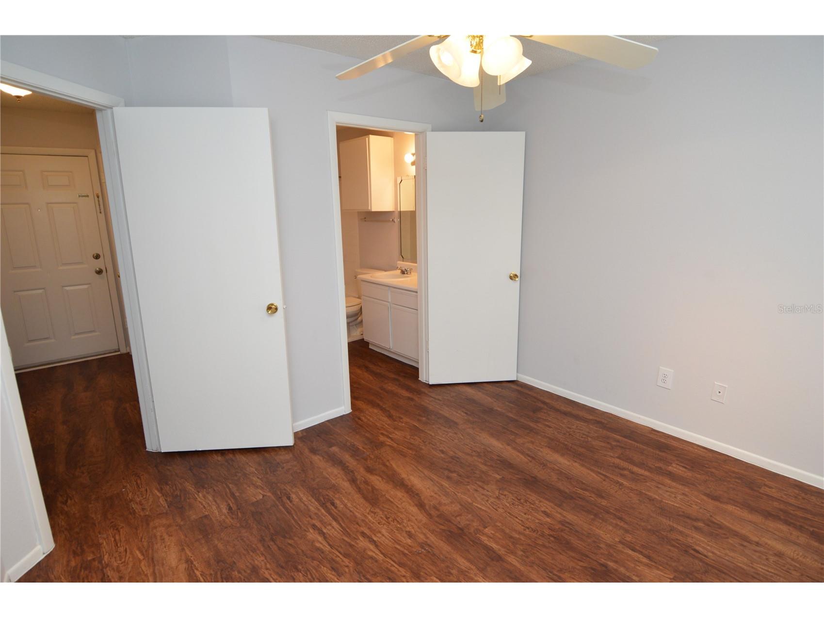 8625 Mallard Reserve Drive #201 Tampa FL 33614 TB8527502 image30