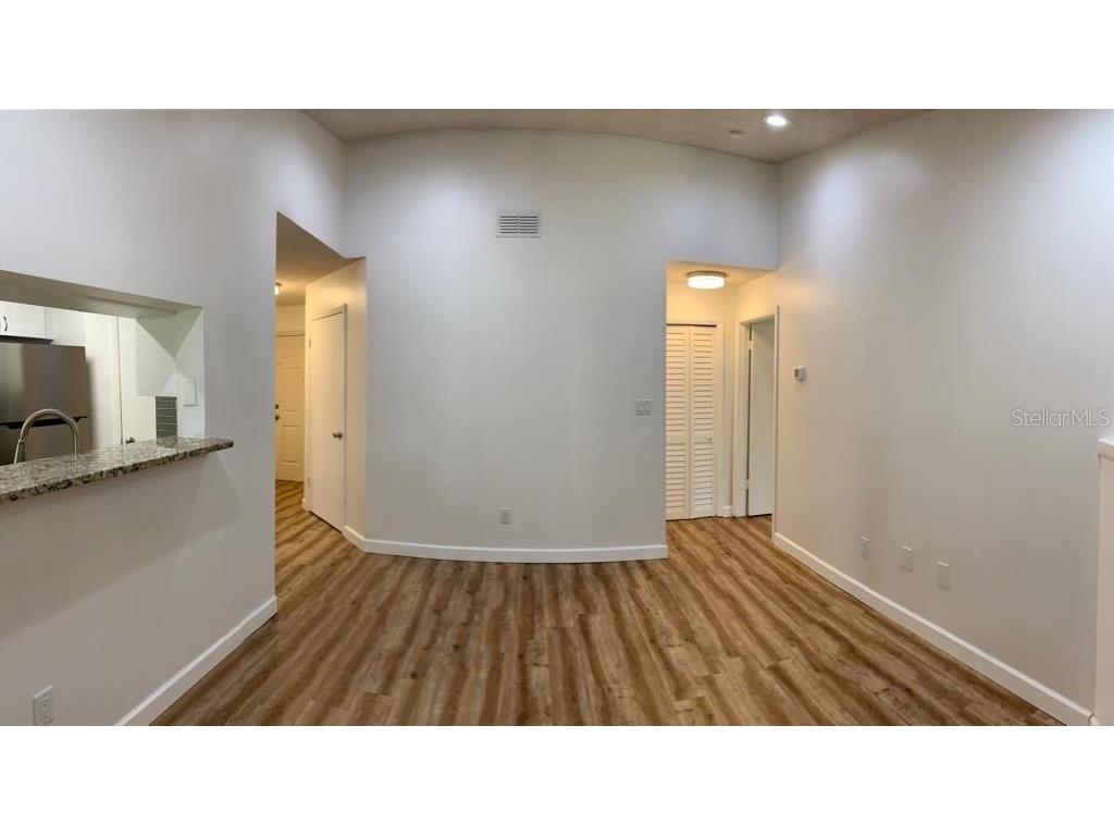 8625 Mallard Reserve Drive #204 Tampa FL 33614 TB8454569 image4