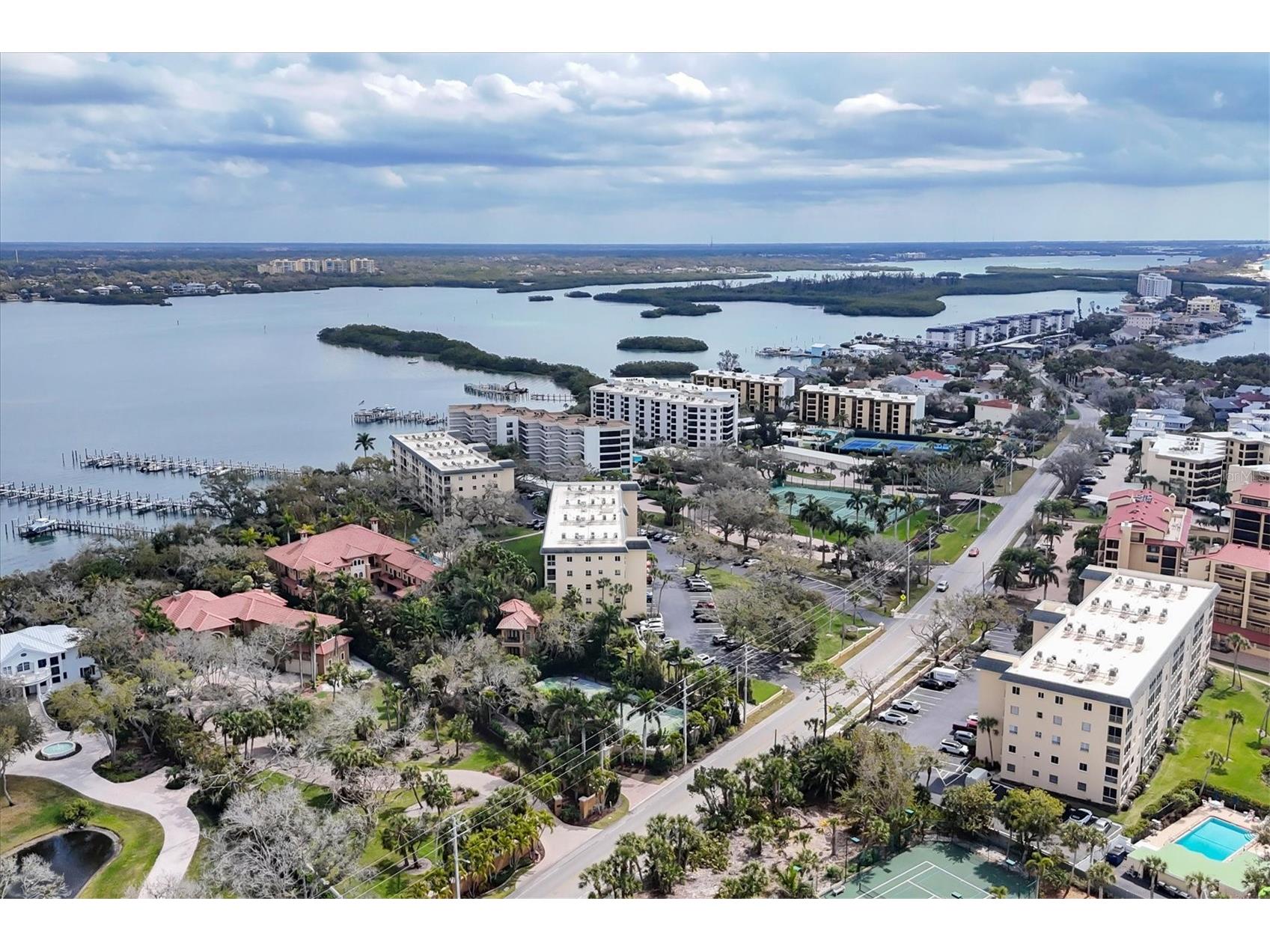 8625 Midnight Pass Road #506B Sarasota FL 34242 - SARASOTA BAY A4684215 image2