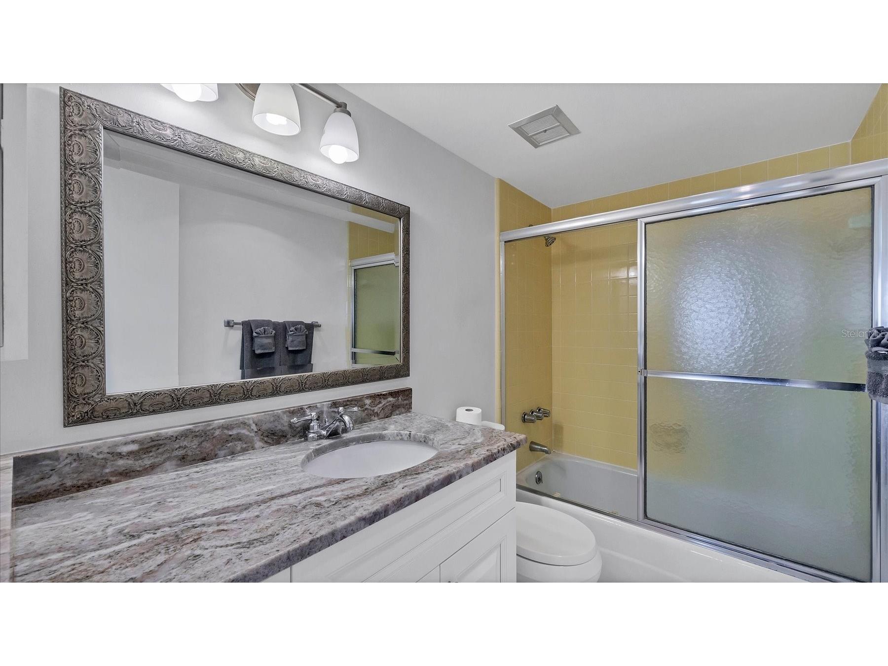 8625 Midnight Pass Road #506B Sarasota FL 34242 - SARASOTA BAY A4684215 image22