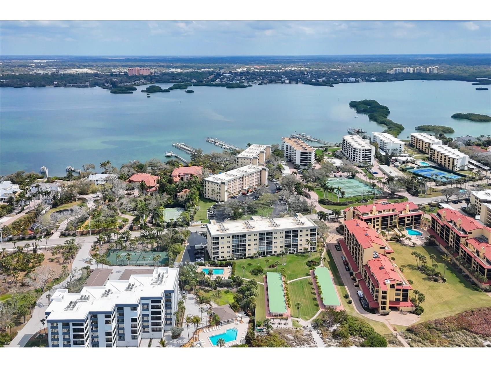 8625 Midnight Pass Road #506B Sarasota FL 34242 - SARASOTA BAY A4684215 image34