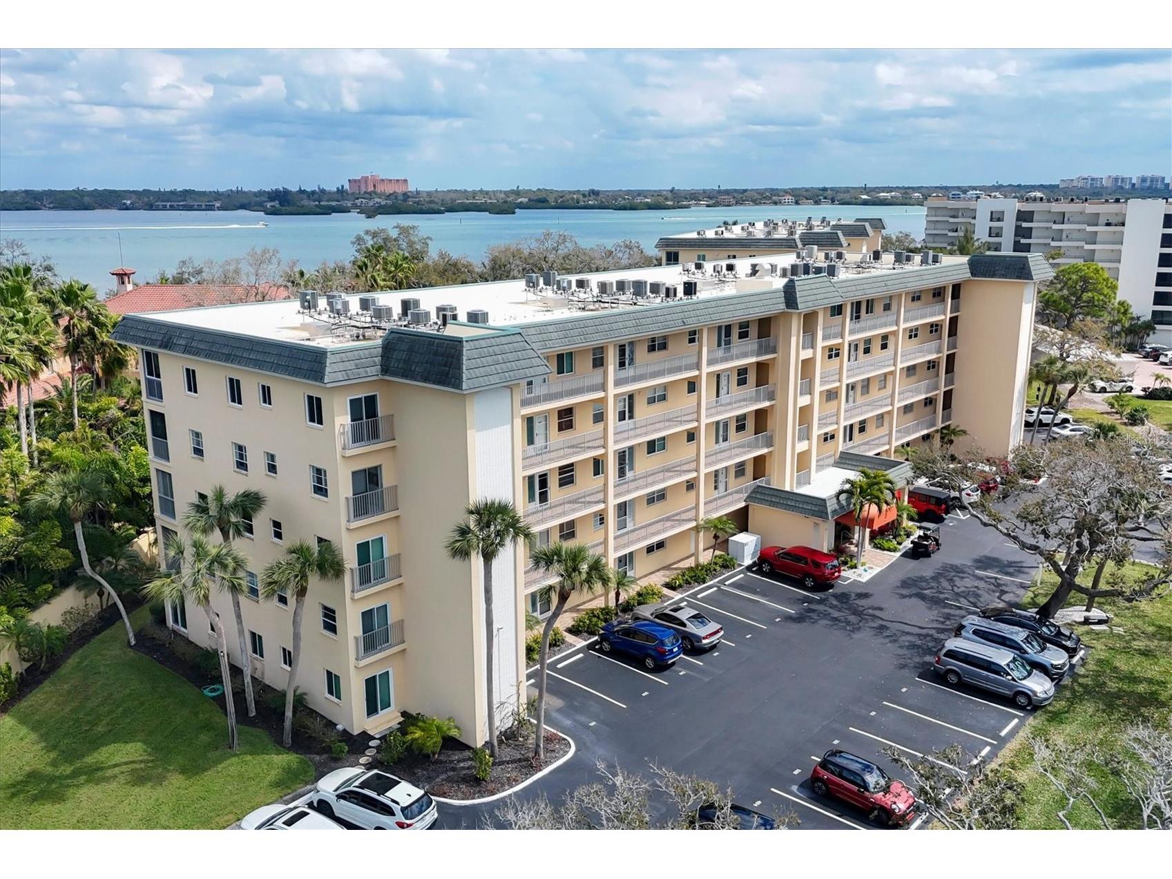 8625 Midnight Pass Road #506B Sarasota FL 34242 - SARASOTA BAY A4684215 image6