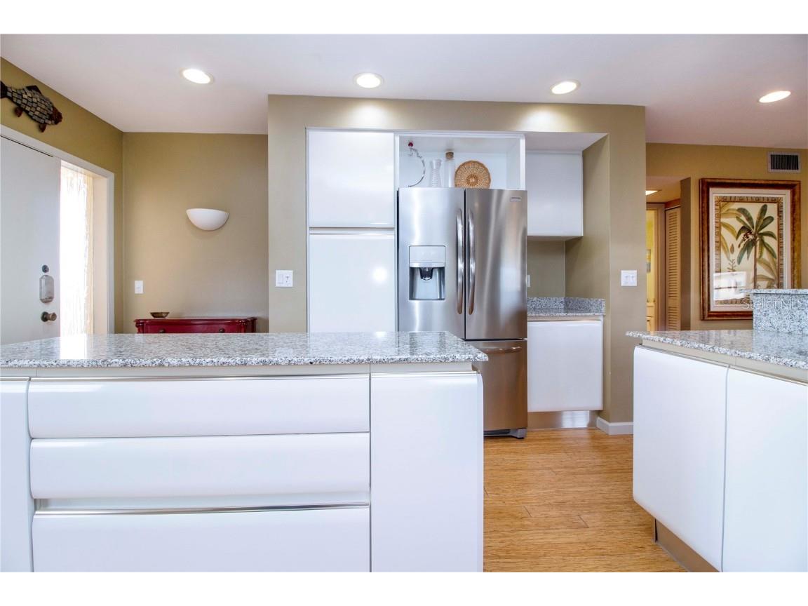 8625 Midnight Pass Road #B508 Sarasota FL 34242 A4611928 image16