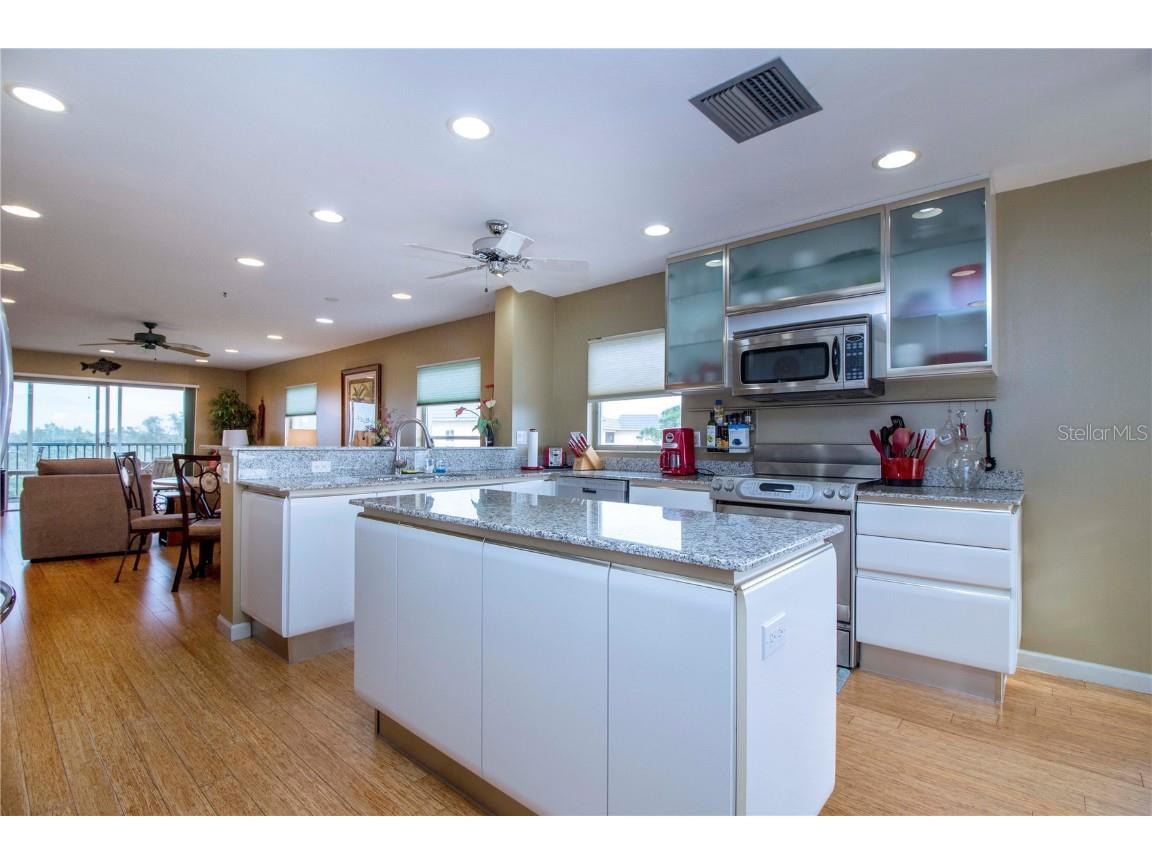 8625 Midnight Pass Road #B508 Sarasota FL 34242 A4611928 image9