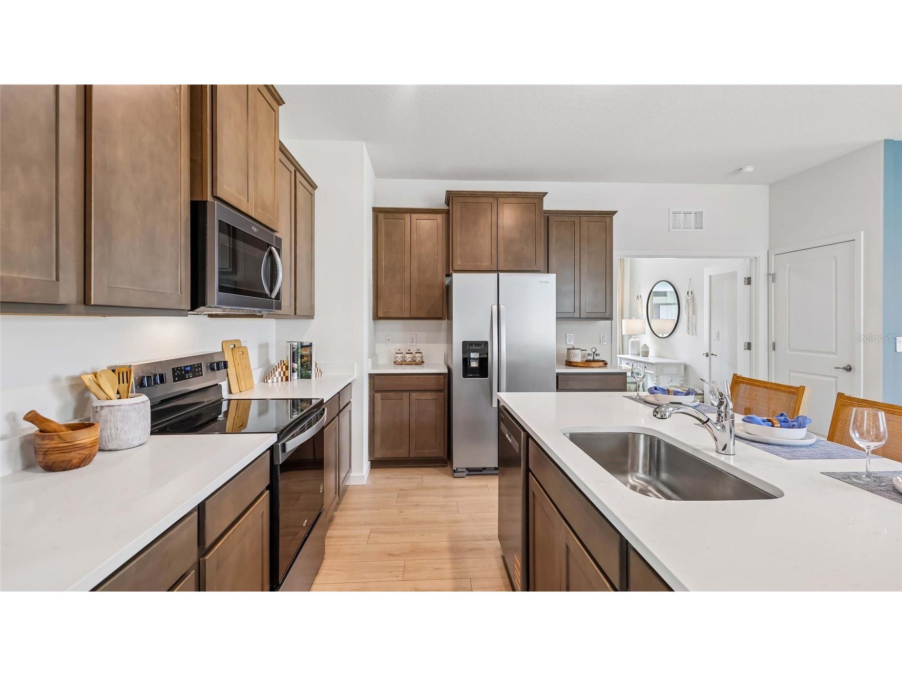 8625 Pinecrest Trail Wildwood FL 34785 OM727805 image4