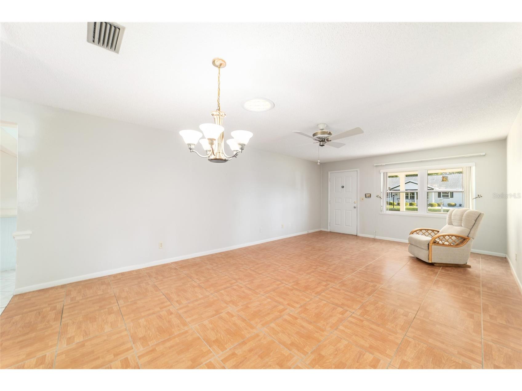 8625 SW 94th Lane #A Ocala FL 34481 OM721427 image10