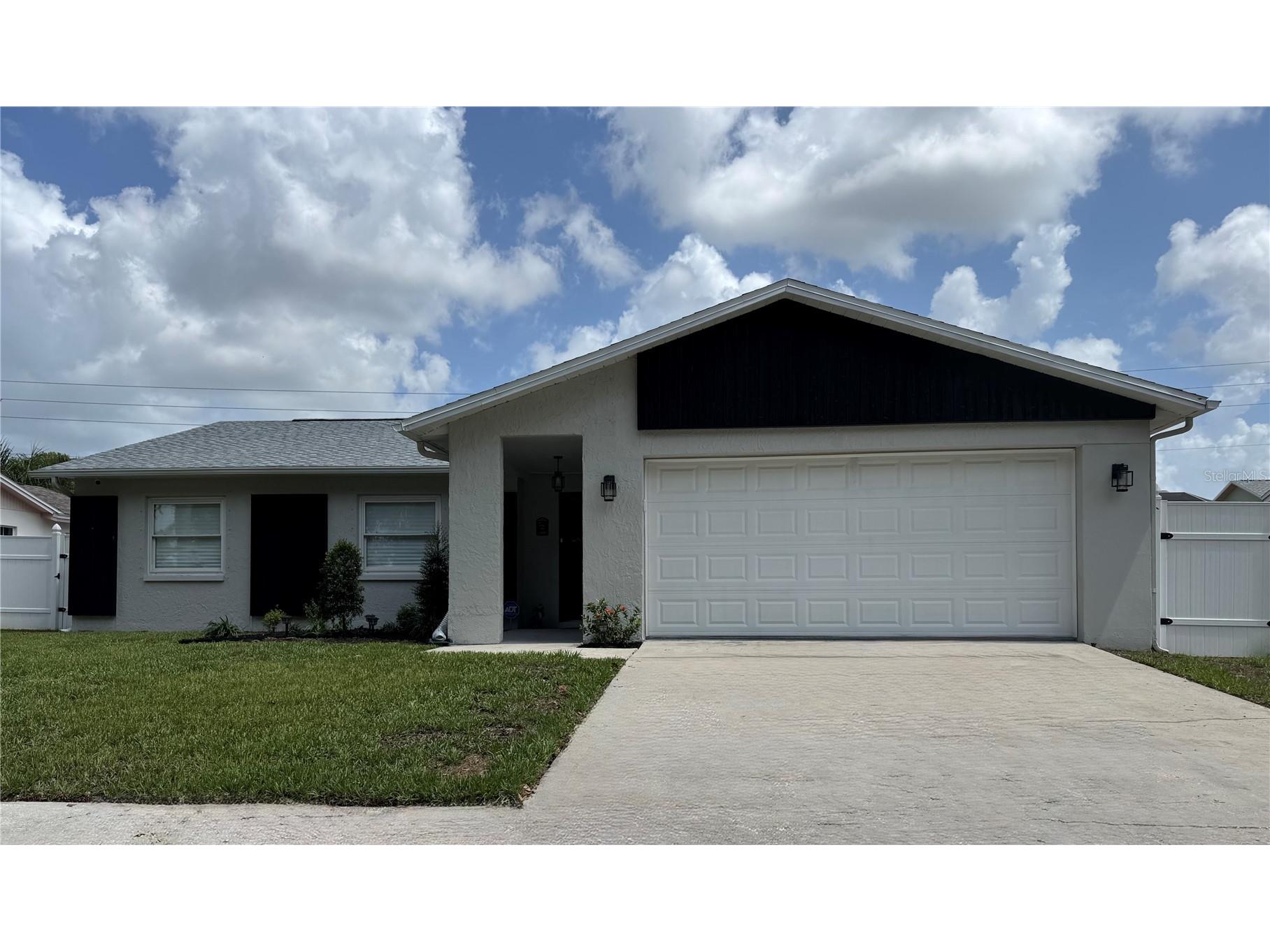8625 Woodcrest Drive Port Richey FL 34668 W7885379 image1