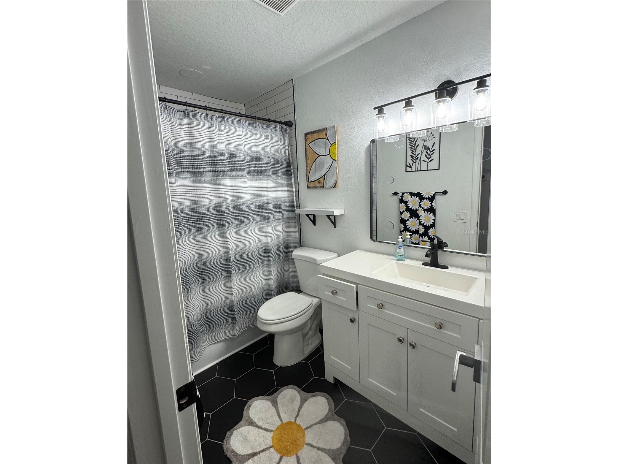 8625 Woodcrest Drive Port Richey FL 34668 W7885379 image17