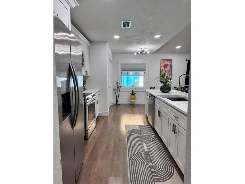 8625 Woodcrest Drive Port Richey FL 34668 W7885379 image5