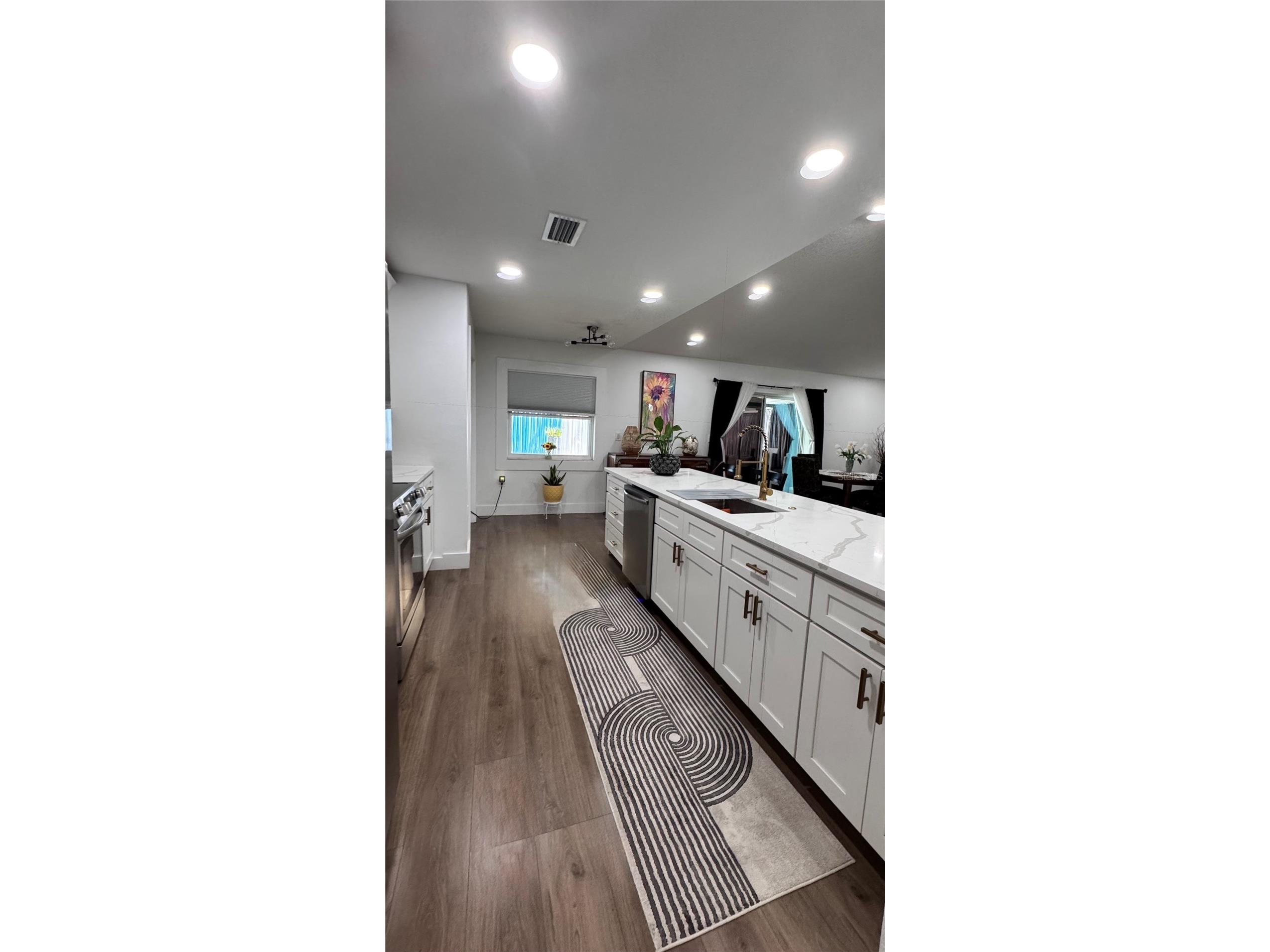 8625 Woodcrest Drive Port Richey FL 34668 W7885379 image6