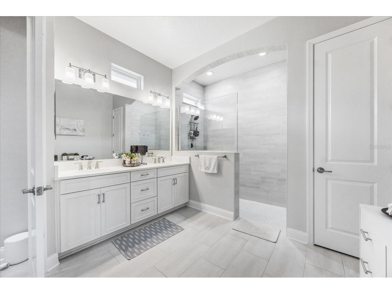 8626 Dubochet Street Orlando FL 32827 S5147464 image37