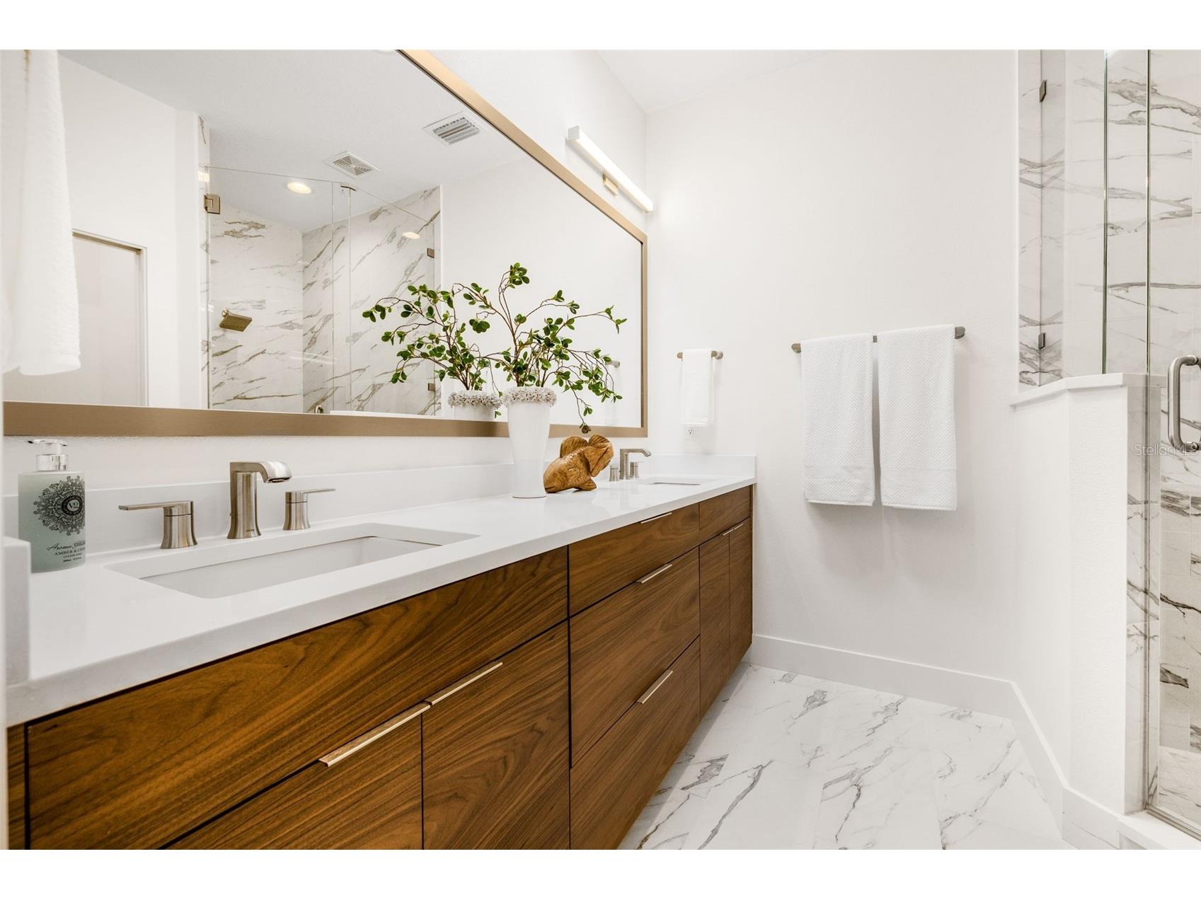 8627 5th Street N Saint Petersburg FL 33702 TB8505720 image12